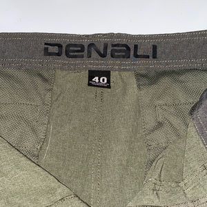 Denali shorts size 40